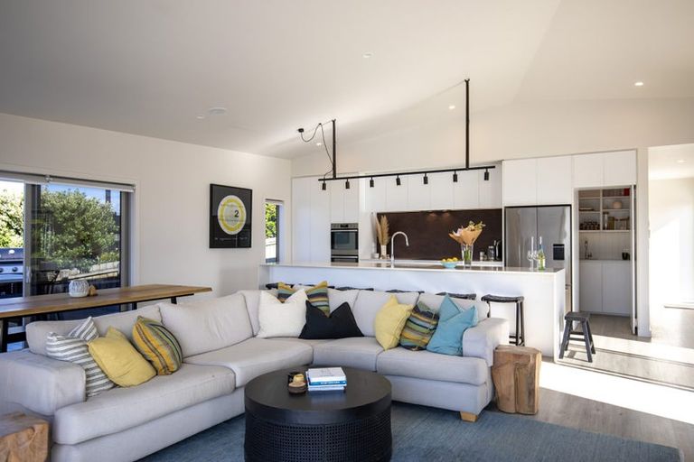 Photo of property in 115 Riria Kereopa Memorial Drive, Raglan, 3297