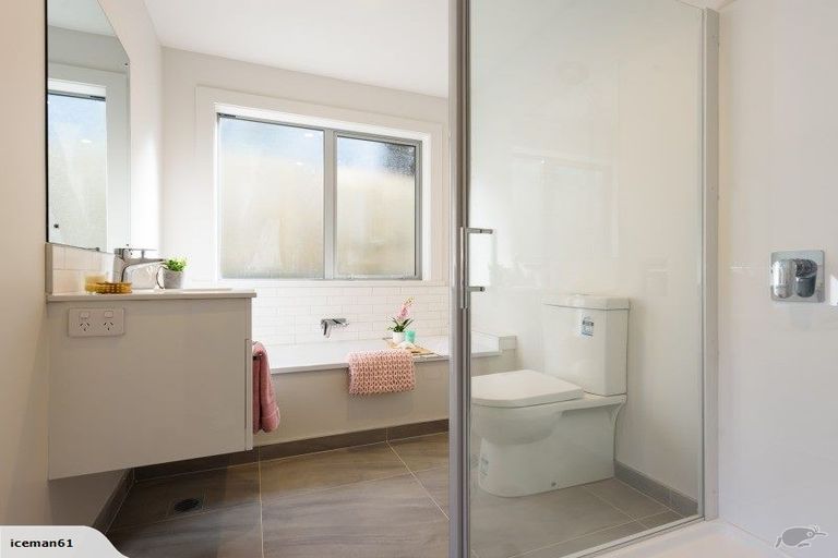 Photo of property in 12a Rarangi Way, Owhiro Bay, Wellington, 6023