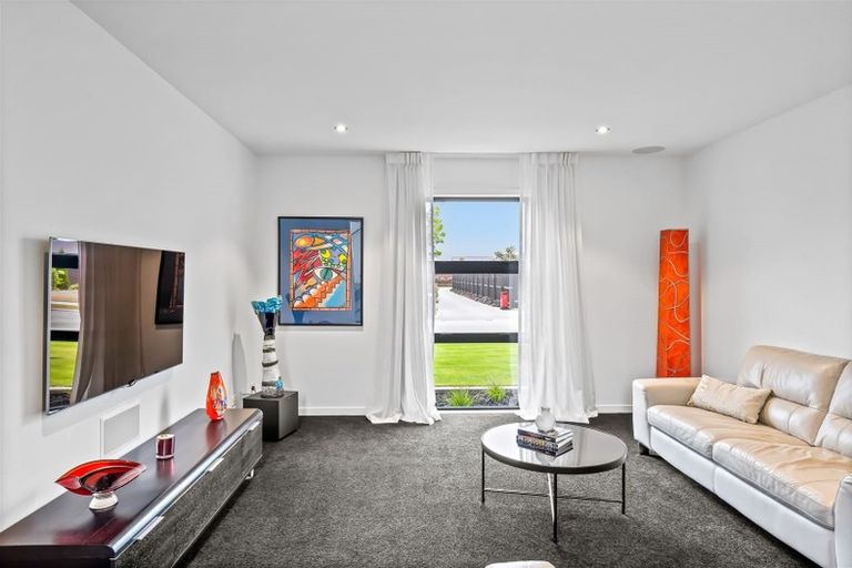 Photo of property in 31 Wallace Crescent, Prebbleton, 7604