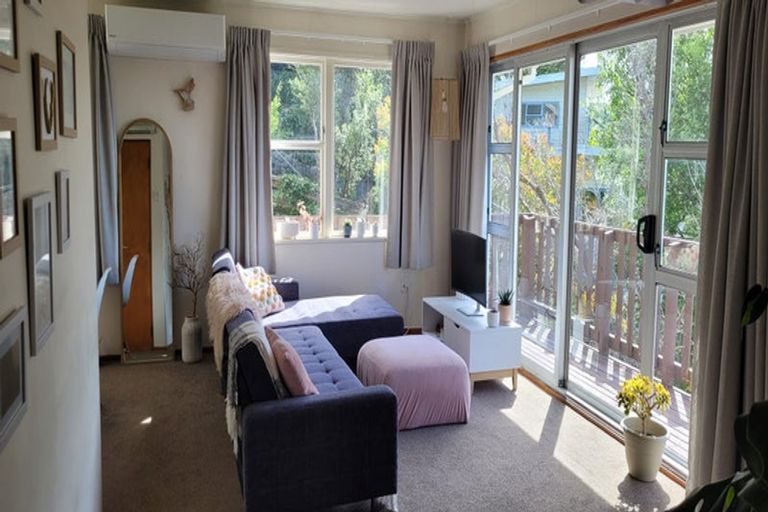 Photo of property in 54 Papakowhai Road, Papakowhai, Porirua, 5024