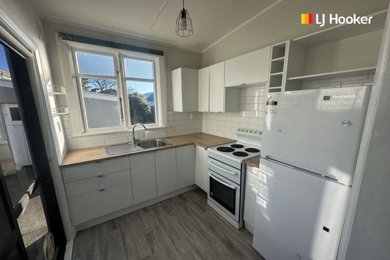 Photo of property in 61 Fitzroy Street, Caversham, Dunedin, 9012