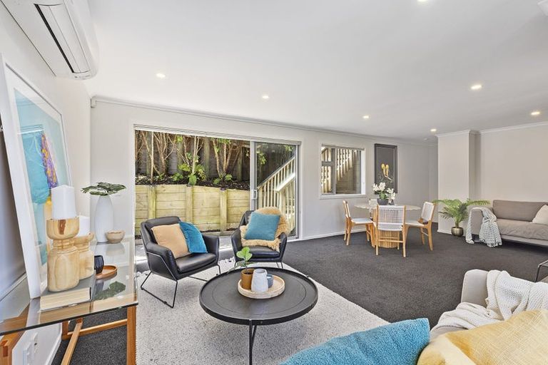 Photo of property in 31 Mascot Street, Tawa, Wellington, 5028