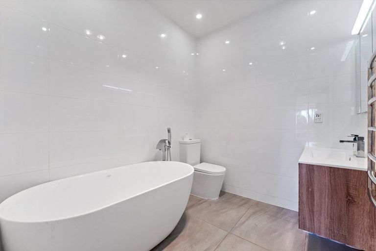 Photo of property in 89 Colombo Road, Waiuku, 2123