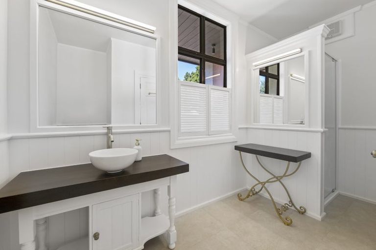 Photo of property in 221 Awai Road, Tarurutangi, New Plymouth, 4372