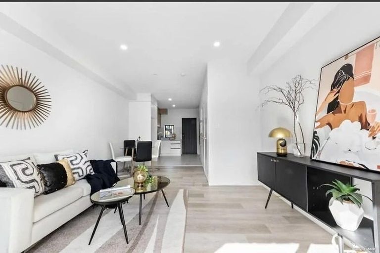 Photo of property in 6/55 Patons Road, Howick, Auckland, 2014