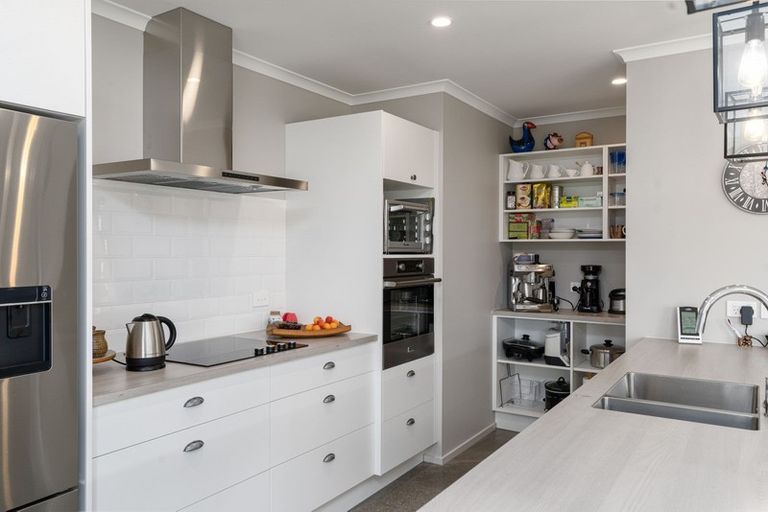 Photo of property in 14 Mitre Way, Solway, Masterton, 5810