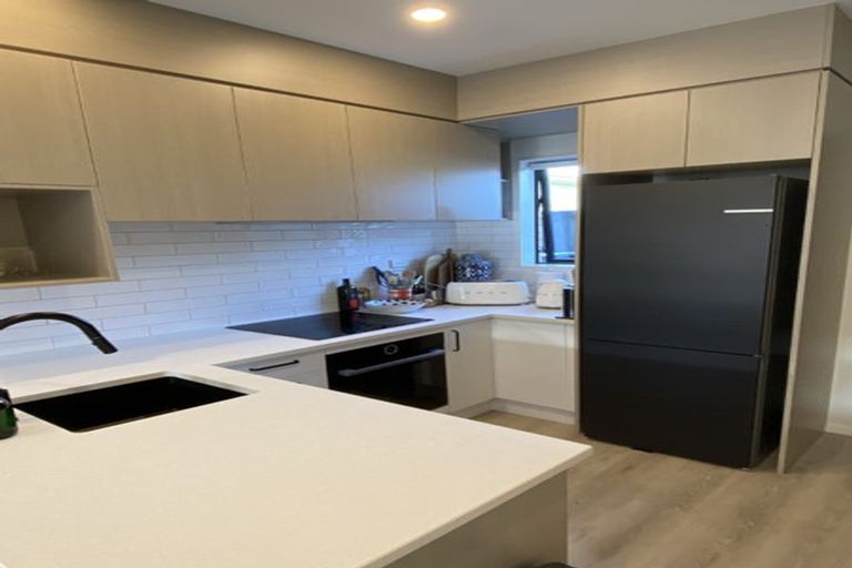 Photo of property in 7/86 Gloria Avenue, Te Atatu Peninsula, Auckland, 0610