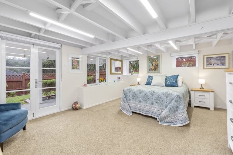 Photo of property in 105 Glendhu Road, Bayview, Auckland, 0629