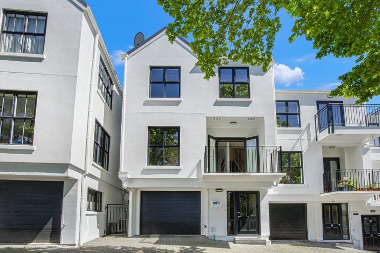 Photo of property in 7/358 The Terrace, Te Aro, Wellington, 6011