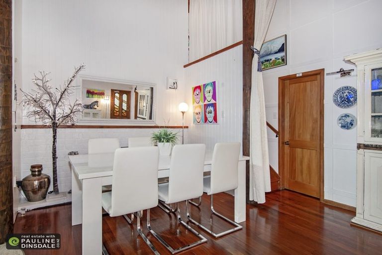 Photo of property in 84 King Street, Hikurangi, 0114