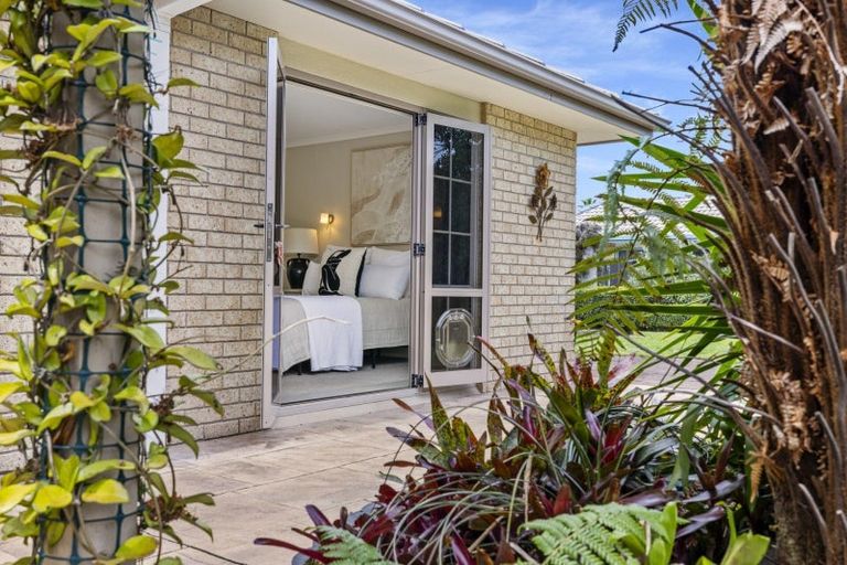 Photo of property in 18 Santa Monica Drive, Papamoa Beach, Papamoa, 3118
