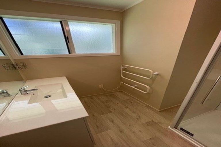 Photo of property in 1102 Kaipara Coast Highway, Kaukapakapa, 0873