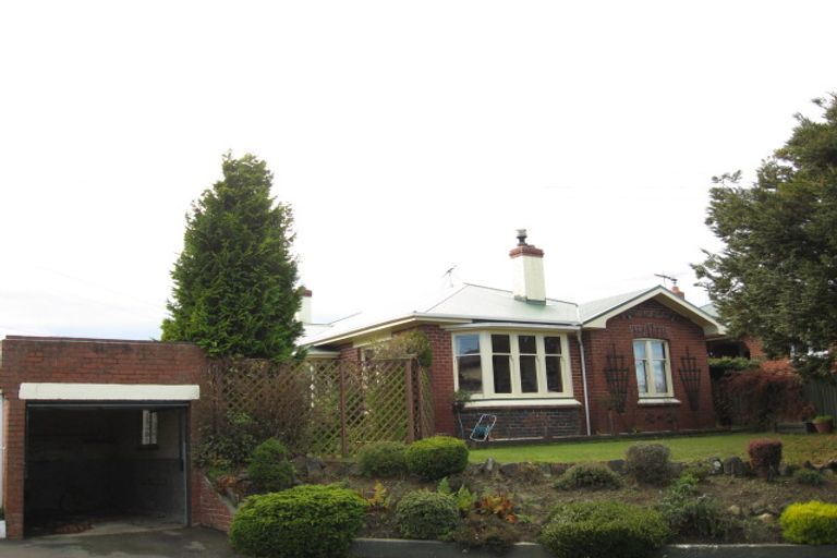 Photo of property in 35 English Avenue, Kenmure, Dunedin, 9011