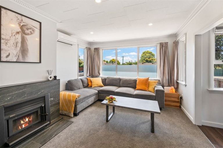 Photo of property in 35 Tirangi Street, Hei Hei, Christchurch, 8042