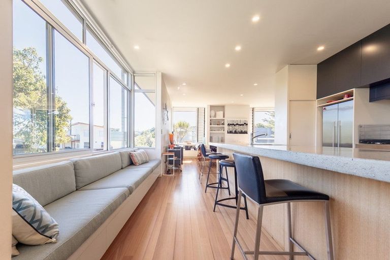 Photo of property in 4 Frances Street, Waikanae Beach, Waikanae, 5036