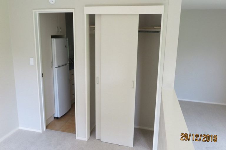 Photo of property in 14 Emlyn Place, Torbay, Auckland, 0630