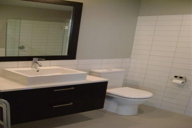 Photo of property in Chews Lane Apartments, 9d/9 Chews Lane, Wellington Central, Wellington, 6011