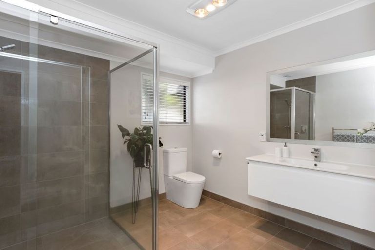 Photo of property in 2/219 Valley Road, Mount Maunganui, 3116