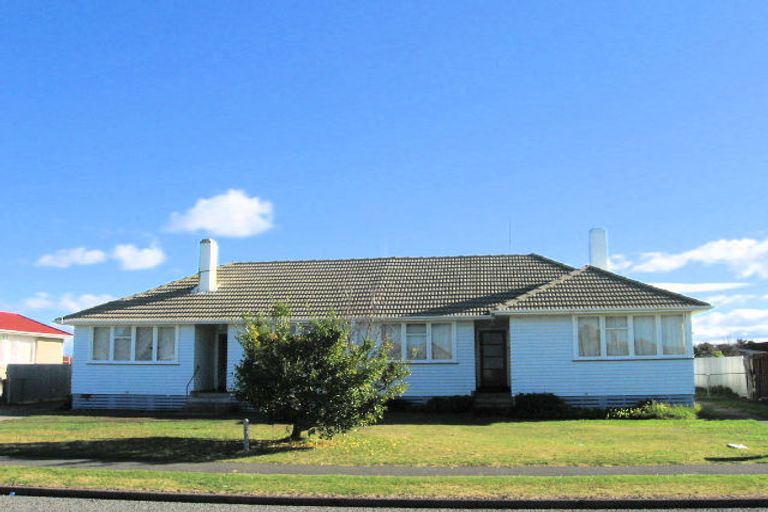 Photo of property in 27 Neal Crescent, Onekawa, Napier, 4110