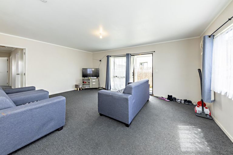 Photo of property in 2/8 Ross Avenue, Otara, Auckland, 2023