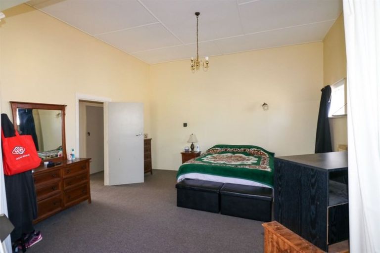 Photo of property in 6 Edward Street, Dannevirke, 4930