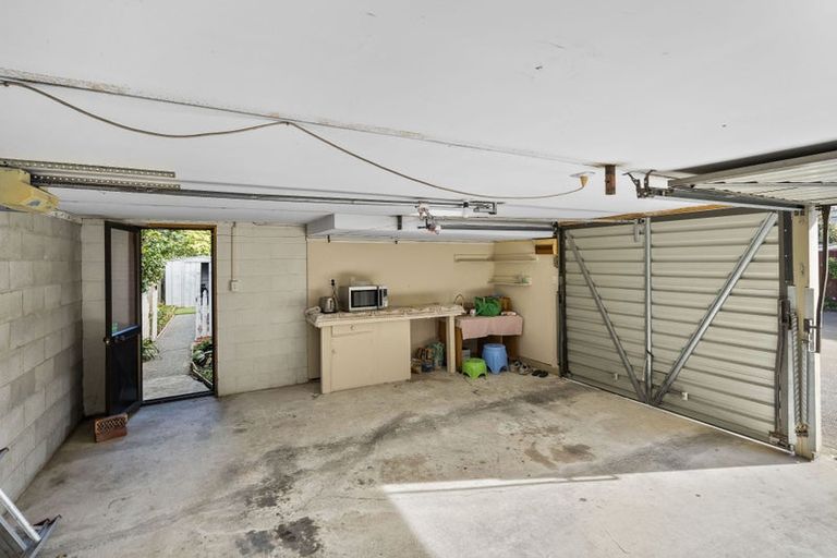 Photo of property in 203b Memorial Avenue, Burnside, Christchurch, 8053
