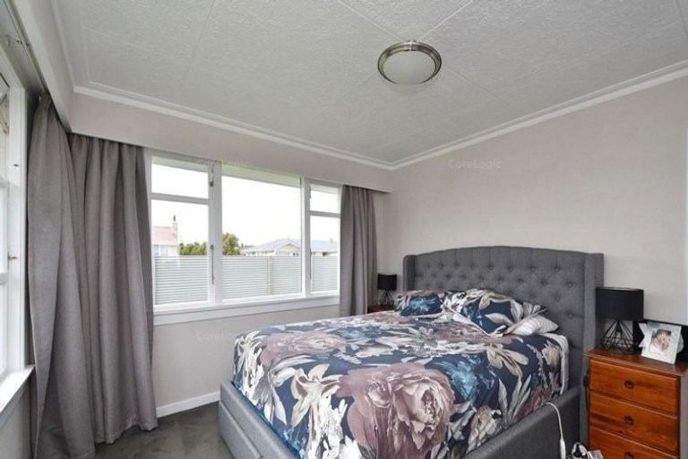 Photo of property in 9 Manapouri Street, Strathern, Invercargill, 9812
