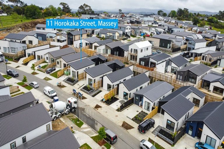 Photo of property in 11 Horokaka Street, Massey, Auckland, 0614