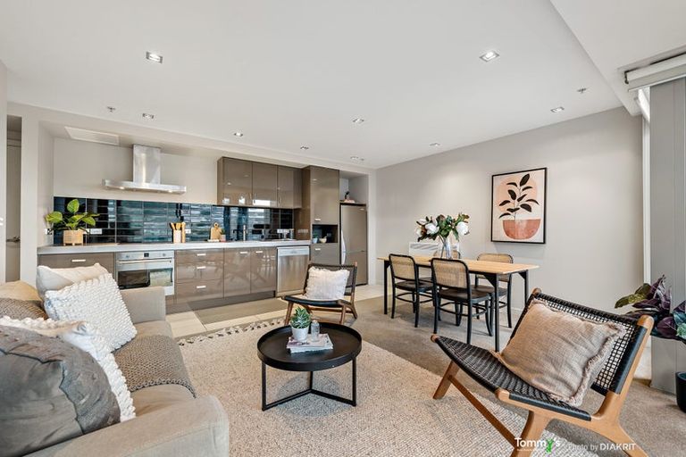 Photo of property in Piermont Apartments, 6h/82 Cable Street, Te Aro, Wellington, 6011