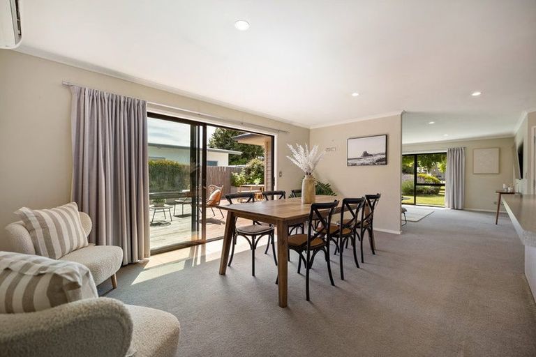 Photo of property in 14 Erskine Street, Lake Hayes, Queenstown, 9304