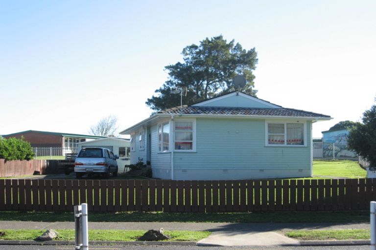 Photo of property in 14 Aarts Avenue, Manurewa, Auckland, 2102