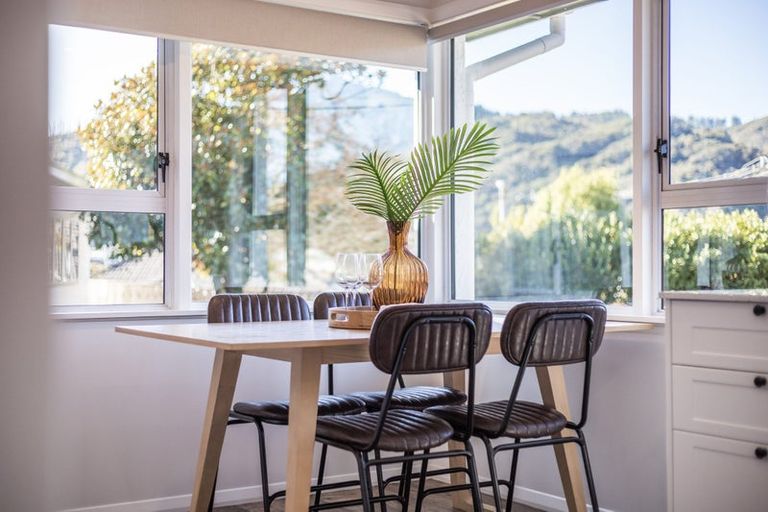 Photo of property in 4 Bledisloe Crescent, Wainuiomata, Lower Hutt, 5014