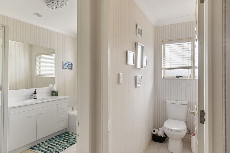 Photo of property in 16a Goods Road, Otumoetai, Tauranga, 3110