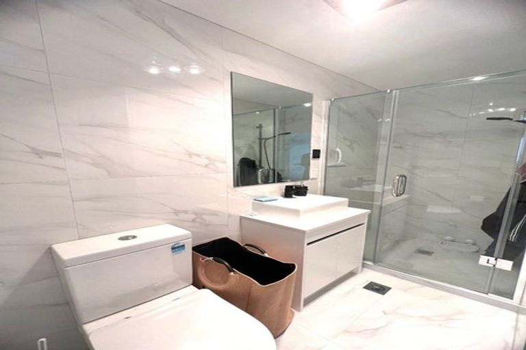 Photo of property in 5/10 Ayr Road, Pakuranga, Auckland, 2010