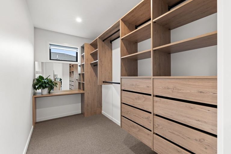 Photo of property in 2 Hikawera Drive, Frimley, Hastings, 4120