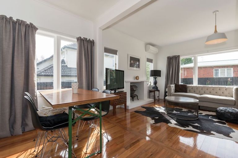 Photo of property in 42d Hillside Road, Papatoetoe, Auckland, 2025