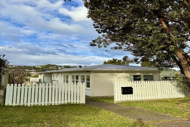 Photo of property in 114 Miramar North Road, Miramar, Wellington, 6022