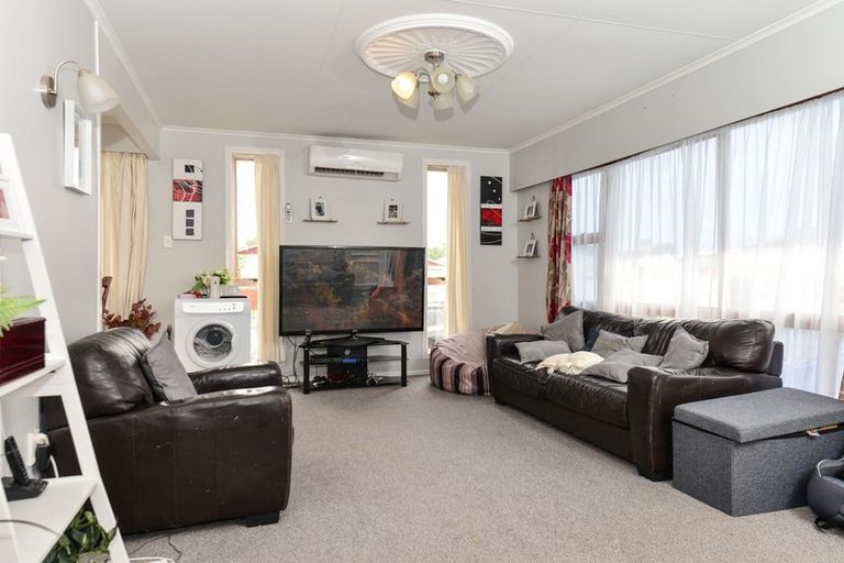 Photo of property in 10 Susan Place, Deanwell, Hamilton, 3206