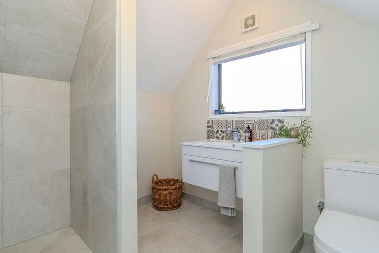 Photo of property in 74 Hone Heke Road, Kerikeri, 0230