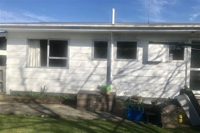 Photo of property in 2/28 Leicester Street, Stoke, Nelson, 7011