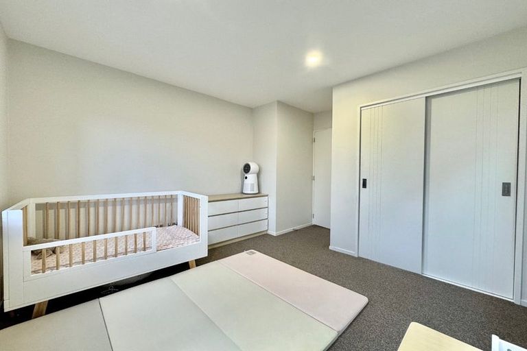 Photo of property in 24 Parahau Road, Papakura, 2110