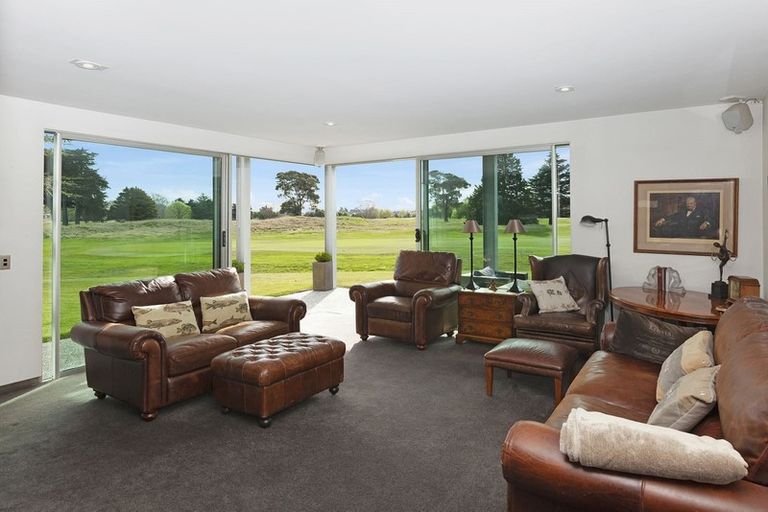 Photo of property in 144 Lake Terrace Road, Burwood, Christchurch, 8061