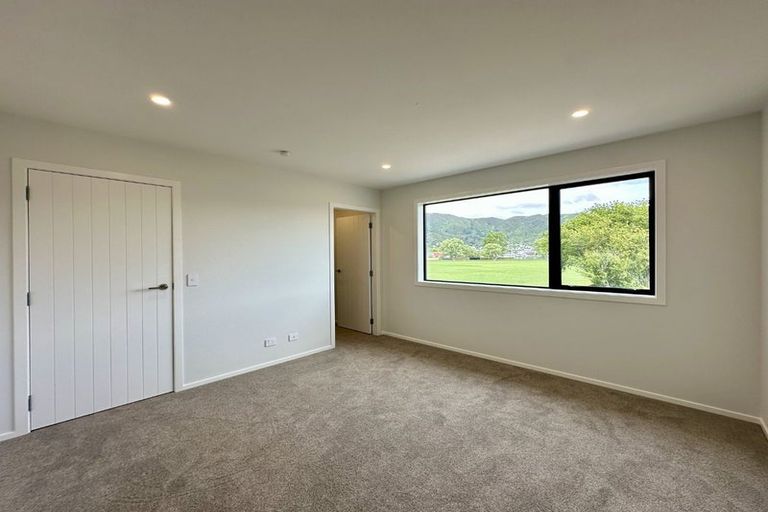 Photo of property in 17 Gibson Crescent, Naenae, Lower Hutt, 5011