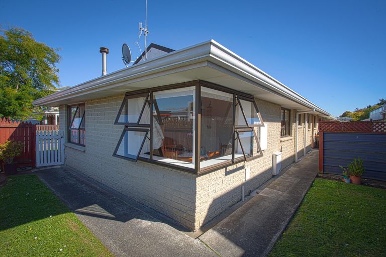 Photo of property in 115a College Street, Awapuni, Palmerston North, 4412