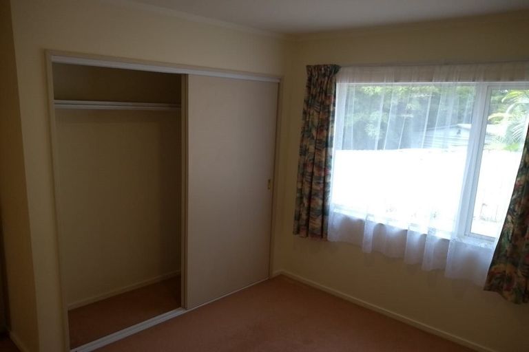 Photo of property in 1/41 Ellice Road, Totara Vale, Auckland, 0629