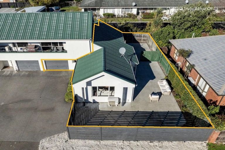 Photo of property in 1/50 Division Street, Riccarton, Christchurch, 8041