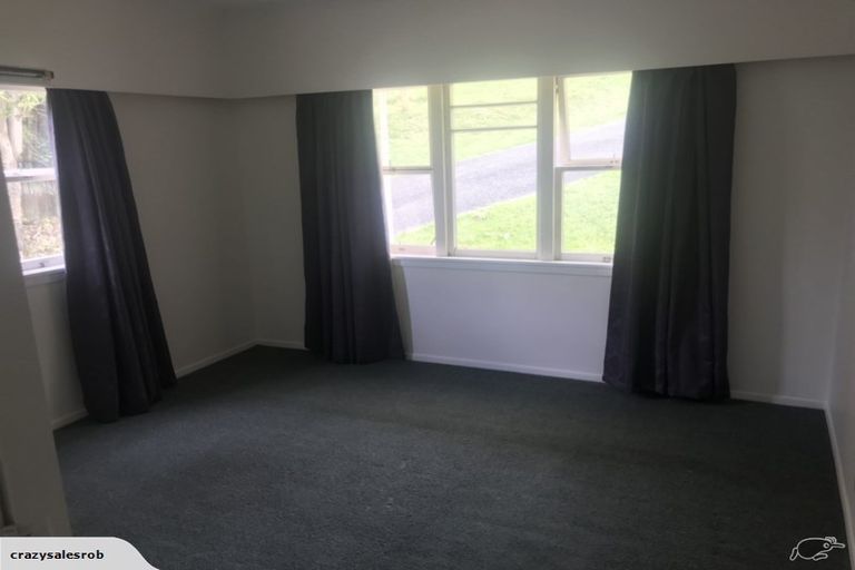 Photo of property in 1/18 Matipo Road, Mairangi Bay, Auckland, 0630