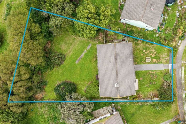 Photo of property in 11 King Crescent, Ranui, Porirua, 5024