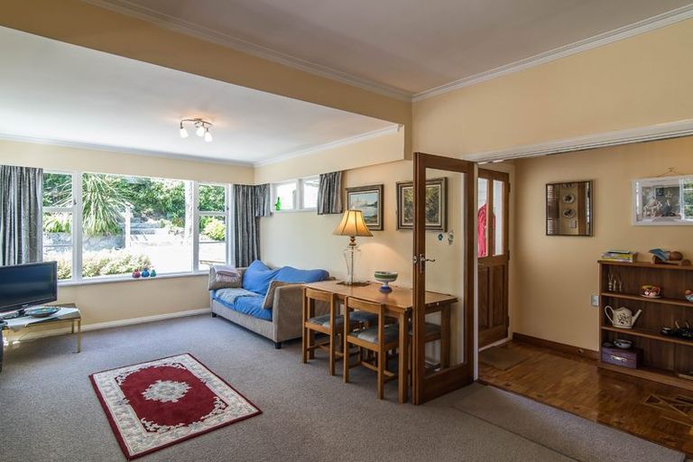 Photo of property in 6 Croydon Street, Karori, Wellington, 6012