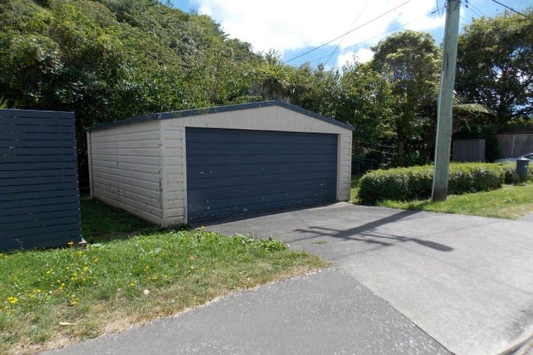 Photo of property in 14 Darwin Street, Karori, Wellington, 6012